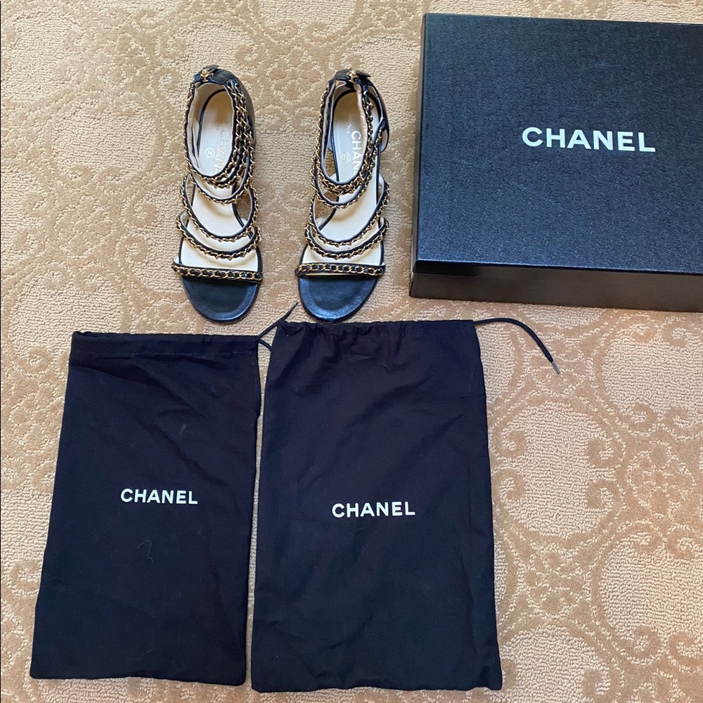 Chanel classic black and gold leather chain heeled sandals size 38